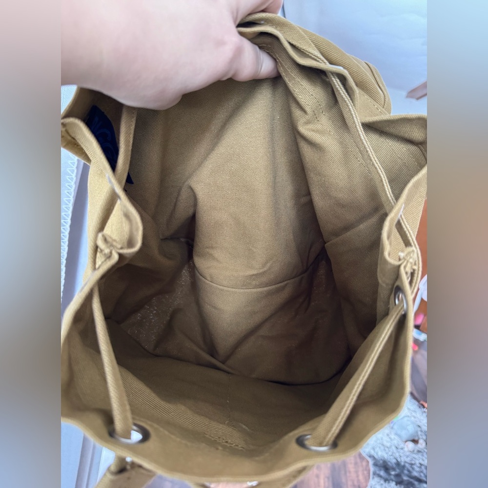 Cedar Drawstring Backpack 16 oz by BAGGU - Picture 4 of 8